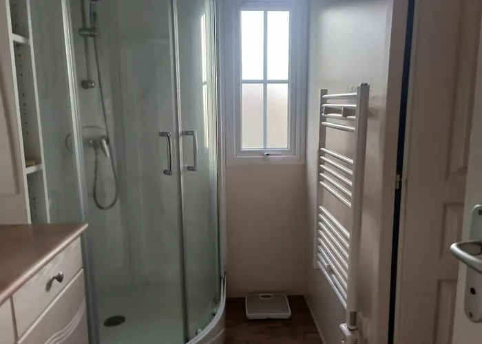 Mobilhome Residentiel Camping *
